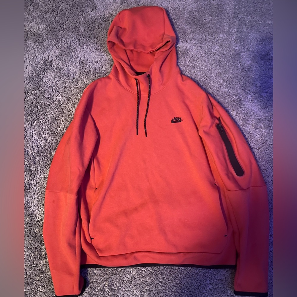 Nike- Tech Fleece Hoodie- Men’s - Medium